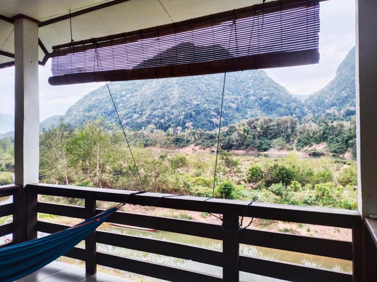 Pdv Guesthouse Muang Ngoi Екстериор снимка